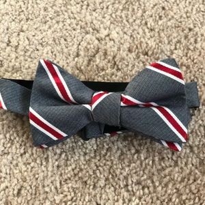 Express Grey Red striped bow tie